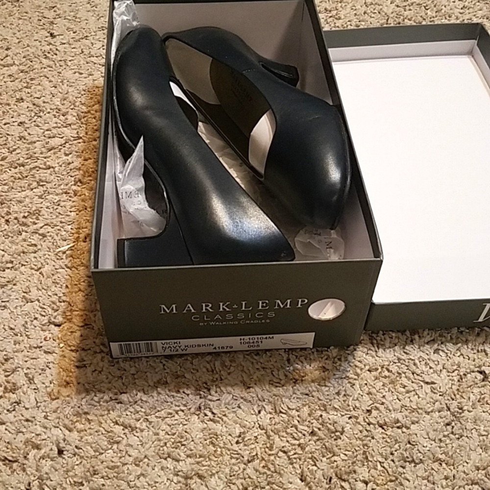 NWT Mark Lemp VICKI Walking Cradles 106451